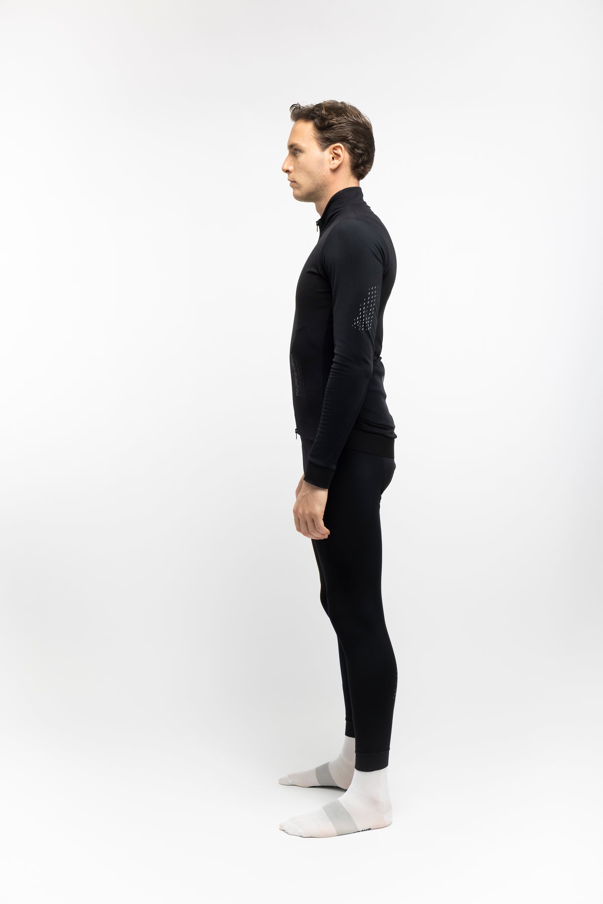 ANGLIRU — MAGLIA LUNGA FELPATA — NERO
