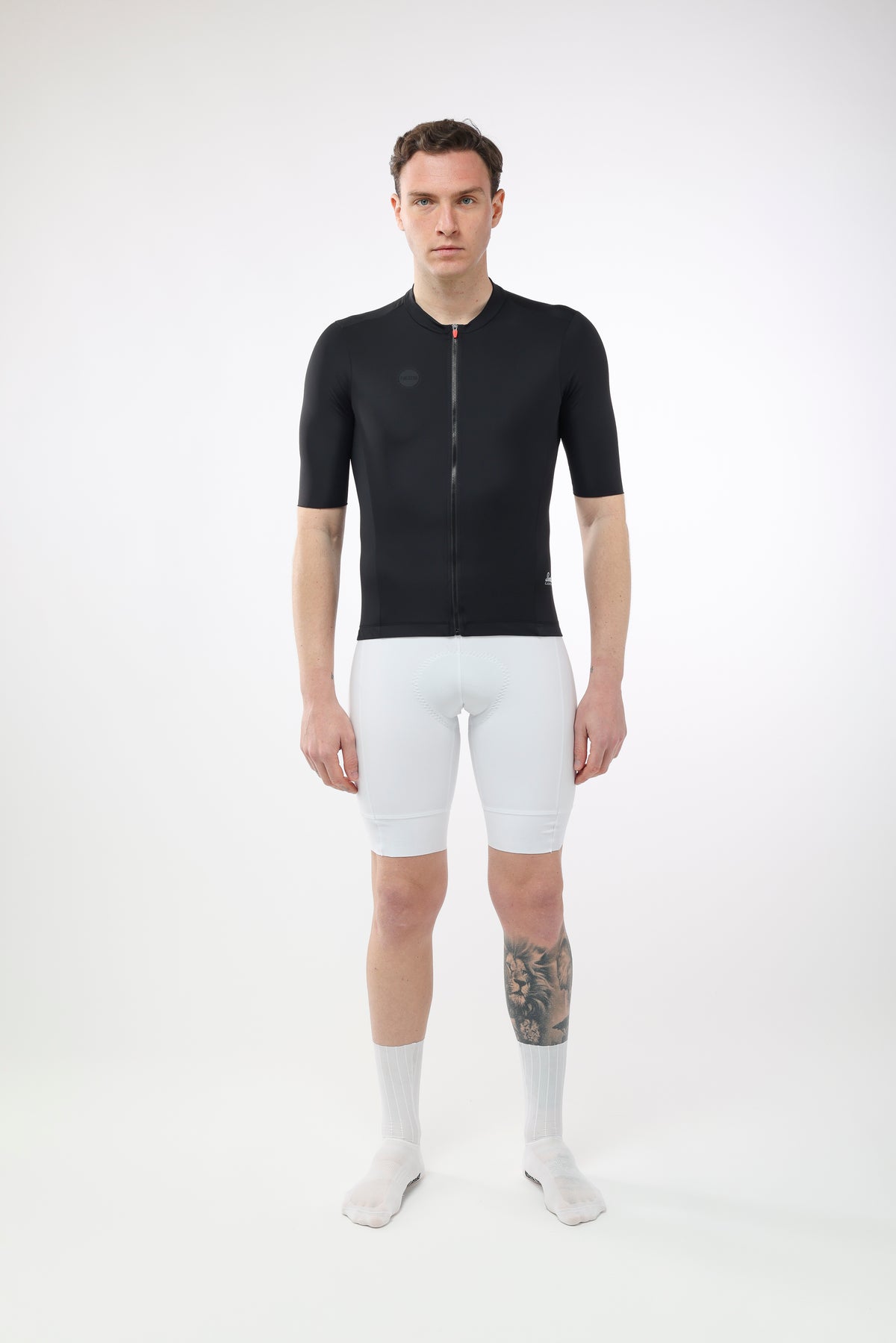 AZARA 2.0 — MAGLIA MANICA CORTA — NERO